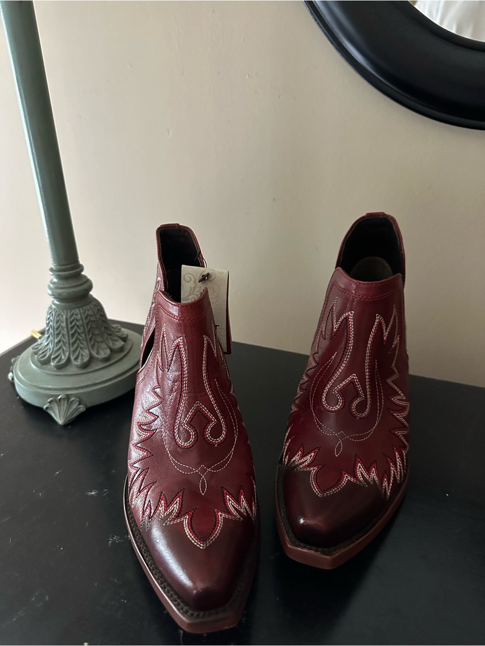 Women’s ariat dixon SANGRIA size 8